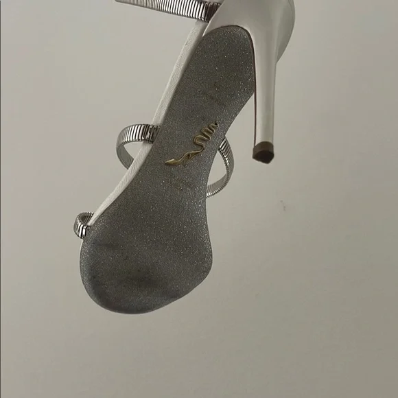 Rene Caovilla Silver Spiral Heels - Picture 4 of 9